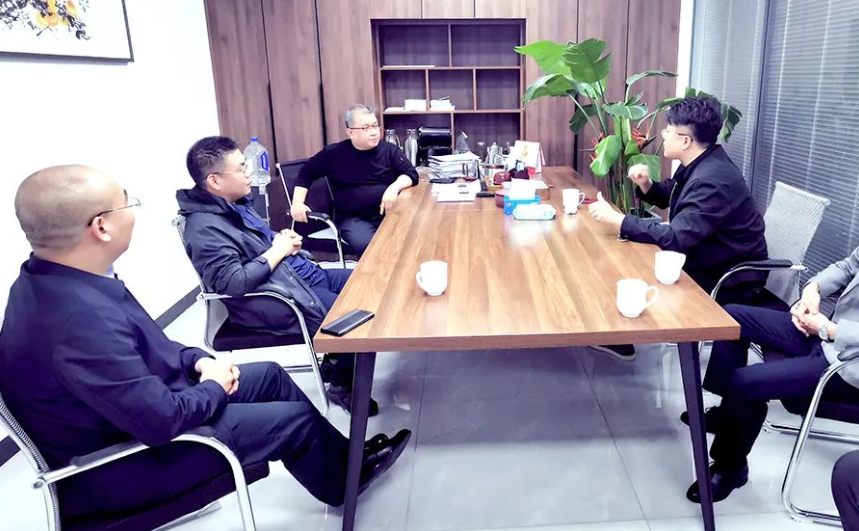 潤發集團總裁、副董事長滕淵楷一行到訪秦皇島環保產業集團